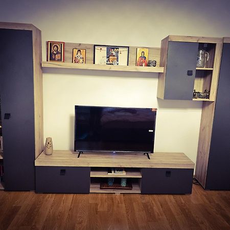 Mony Apartaments 罗曼 外观 照片